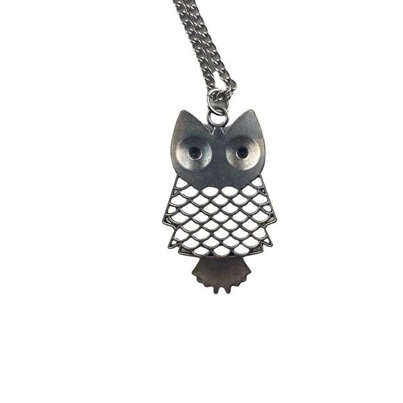 Metallic owl necklace - Picture 2 of 4
